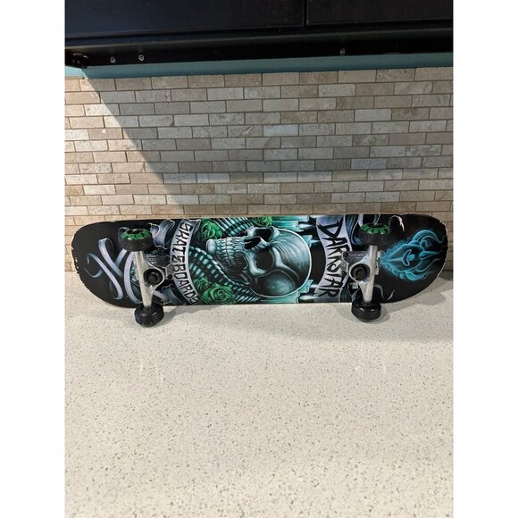 Darkstar Skateboard Skull‎ - Picture 1 of 12